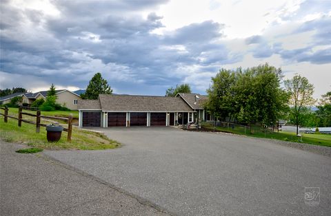 Photo of 6 Crazy Mountain Road, Clancy, MT 59634 (MLS # 30071610)
