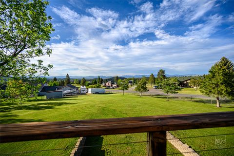 Tiny photo for 6 Crazy Mountain Road, Clancy, MT 59634 (MLS # 30071610)