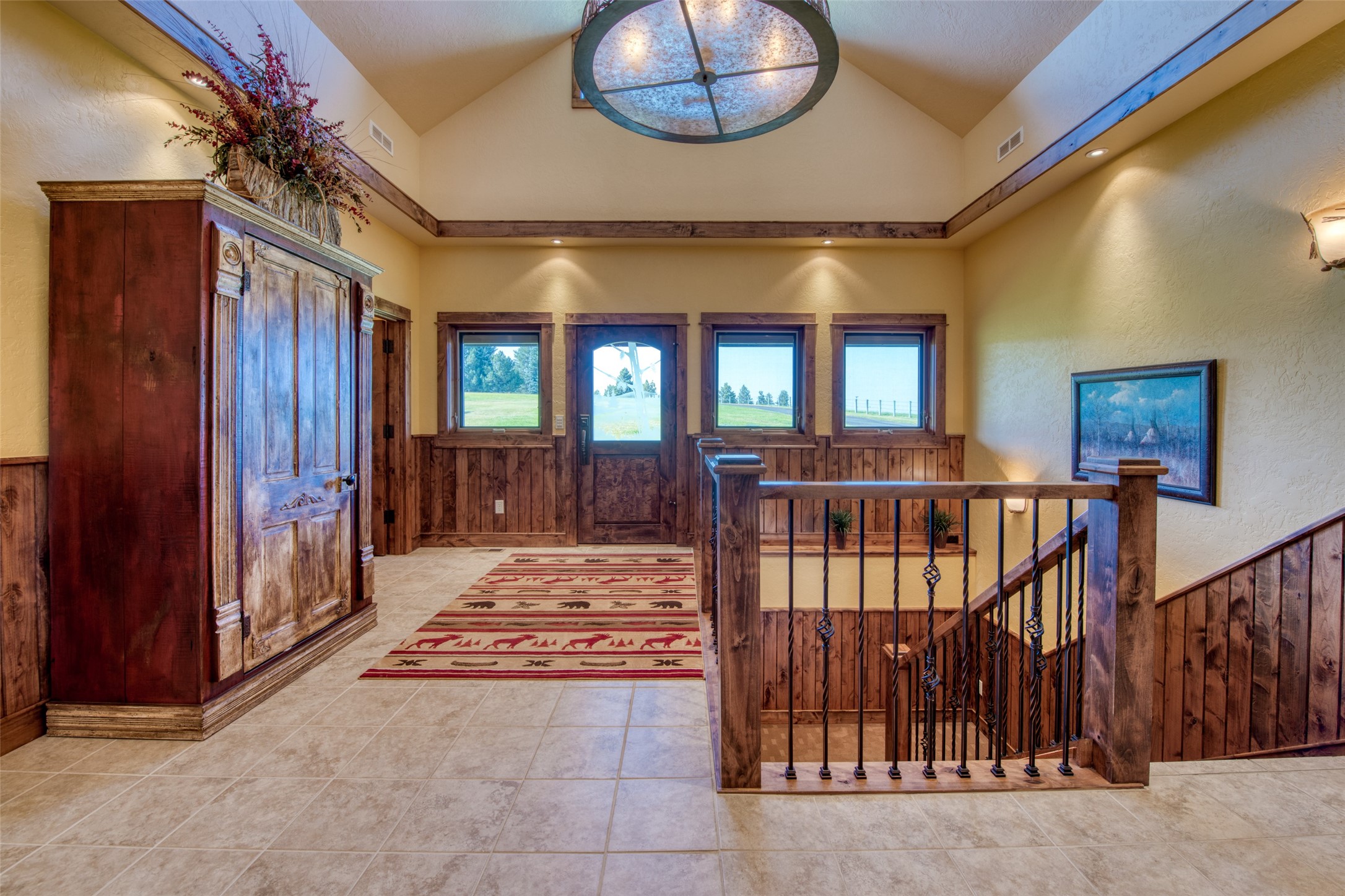 Darby, Montana 59829, United States, 12 Bedrooms Bedrooms, ,16 BathroomsBathrooms,Residential,Pending,61822