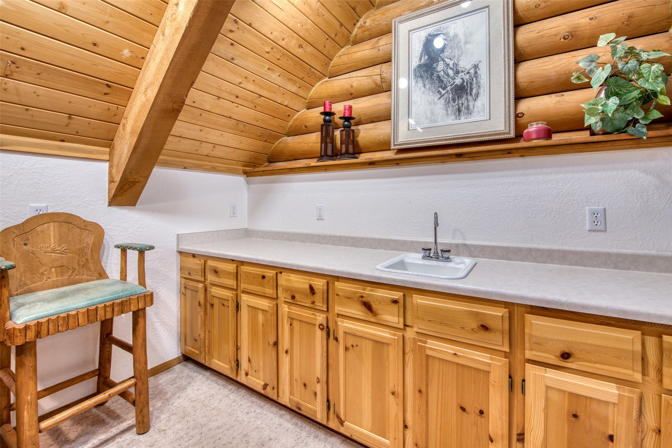 Darby, Montana 59829, United States, 12 Bedrooms Bedrooms, ,16 BathroomsBathrooms,Residential,Pending,61822