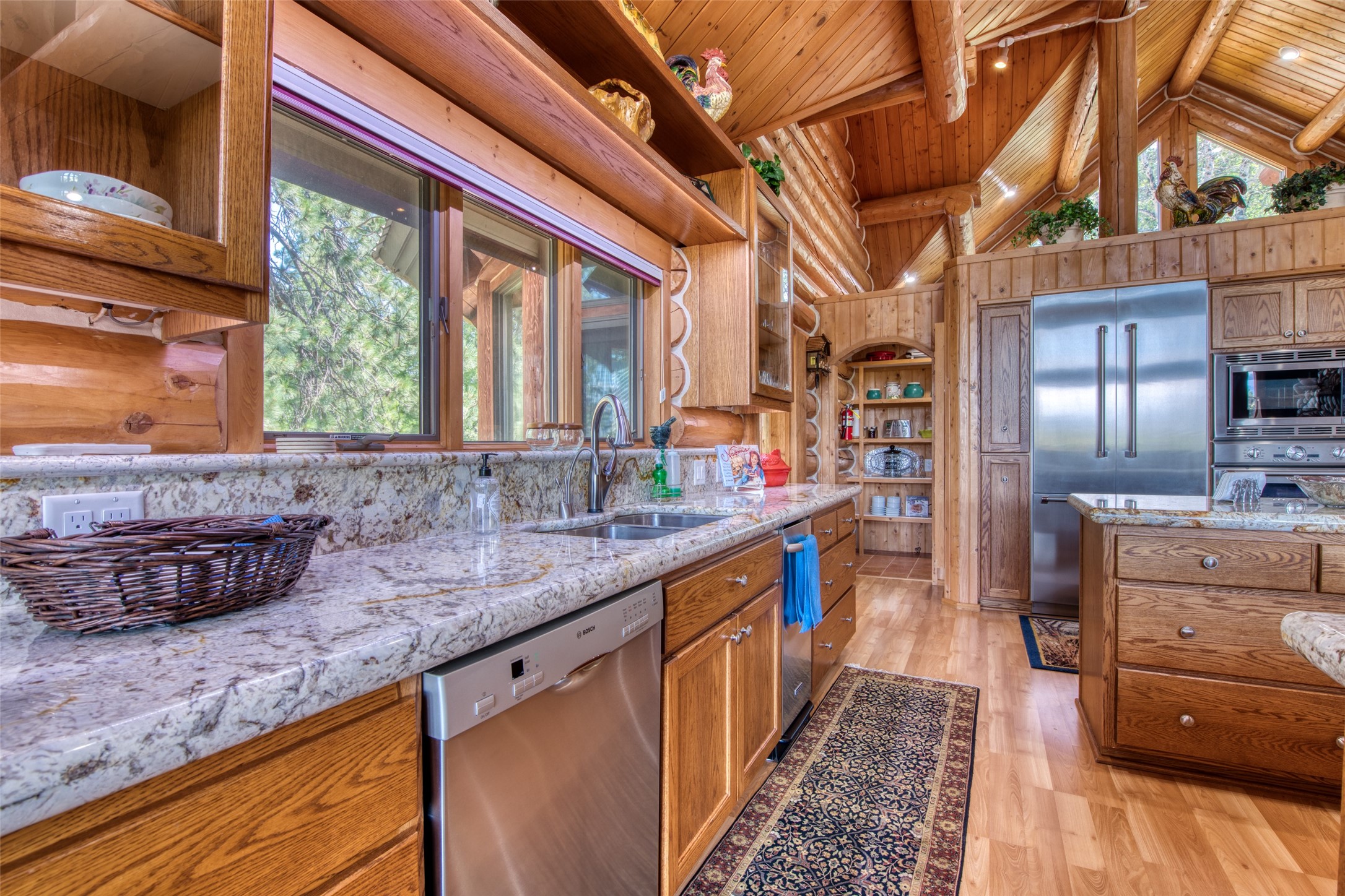 Darby, Montana 59829, United States, 12 Bedrooms Bedrooms, ,16 BathroomsBathrooms,Residential,Pending,61822