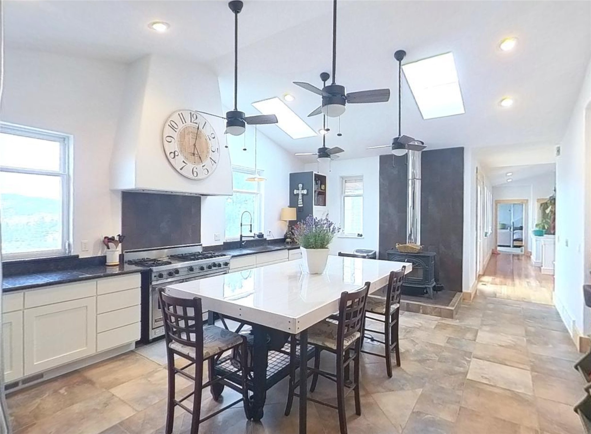 5355 Peaks View Drive
