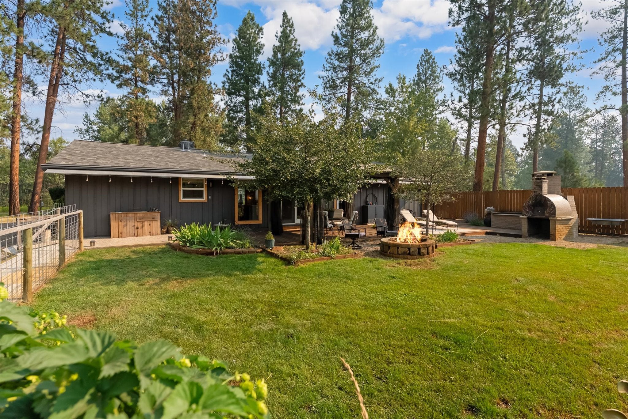 4725 E Carlton Creek Road