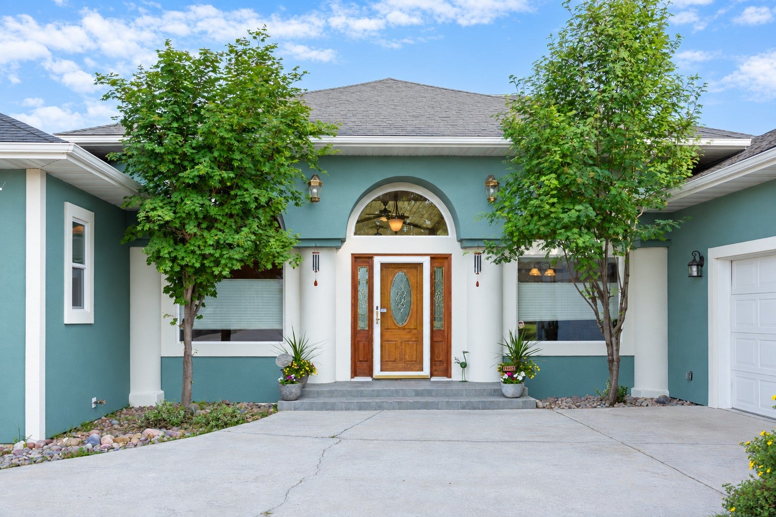 46452 Stagecoach Trail