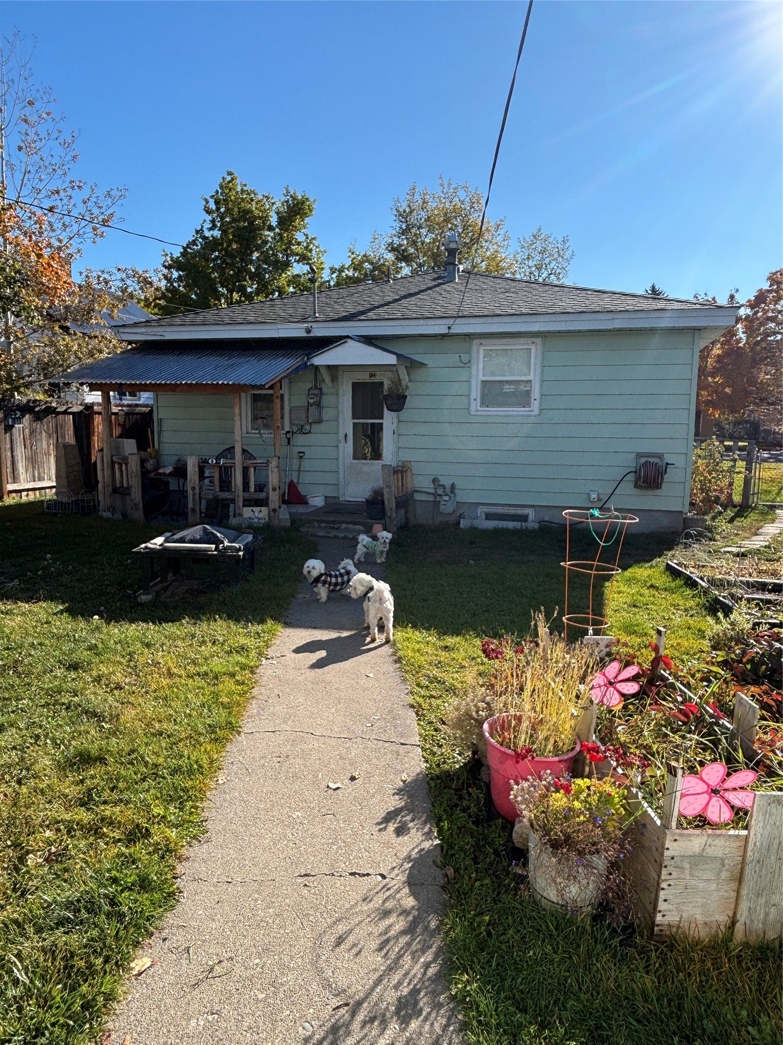 823 Edith Street