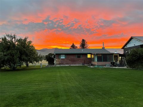 Photo of 7105 Rosemary Drive, Helena, MT 59602 (MLS # 30069539)