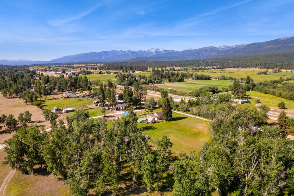 Photo of 246 Otter Path Lane, Hamilton, MT 59840 (MLS # 30054007)