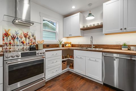 Tiny photo for 503 W Oregon Street, Kalispell, MT 59901 (MLS # 30060934)
