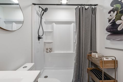 Tiny photo for 503 W Oregon Street, Kalispell, MT 59901 (MLS # 30060934)