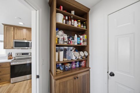 Tiny photo for 106 Harry Court, Hamilton, MT 59840 (MLS # 30069137)