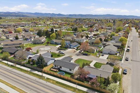 Tiny photo for 106 Harry Court, Hamilton, MT 59840 (MLS # 30069137)