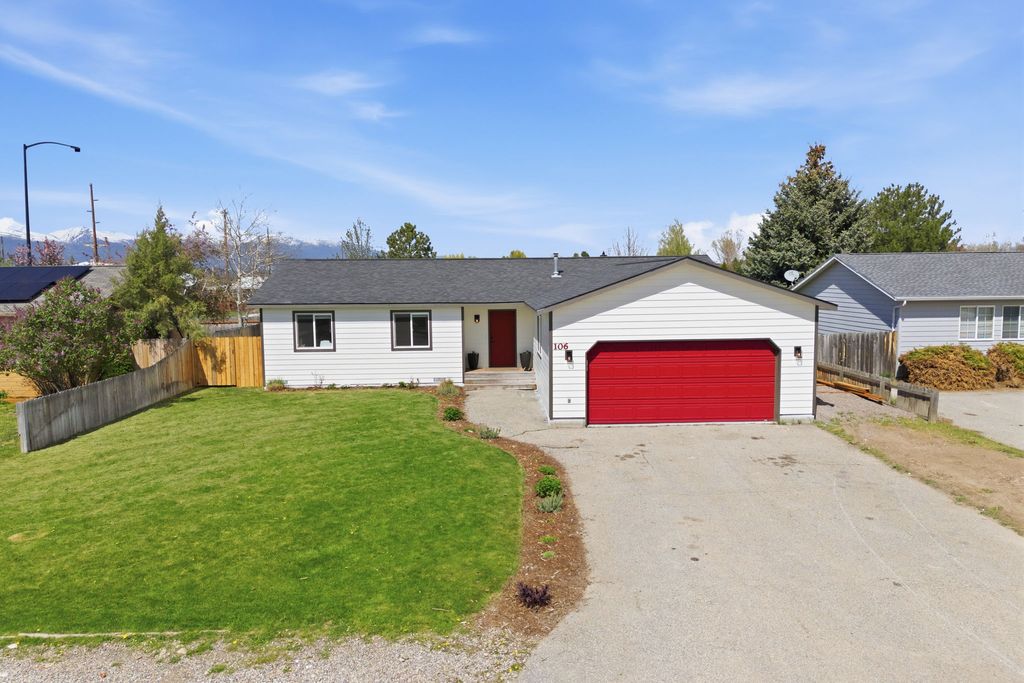 Photo of 106 Harry Court, Hamilton, MT 59840 (MLS # 30069137)