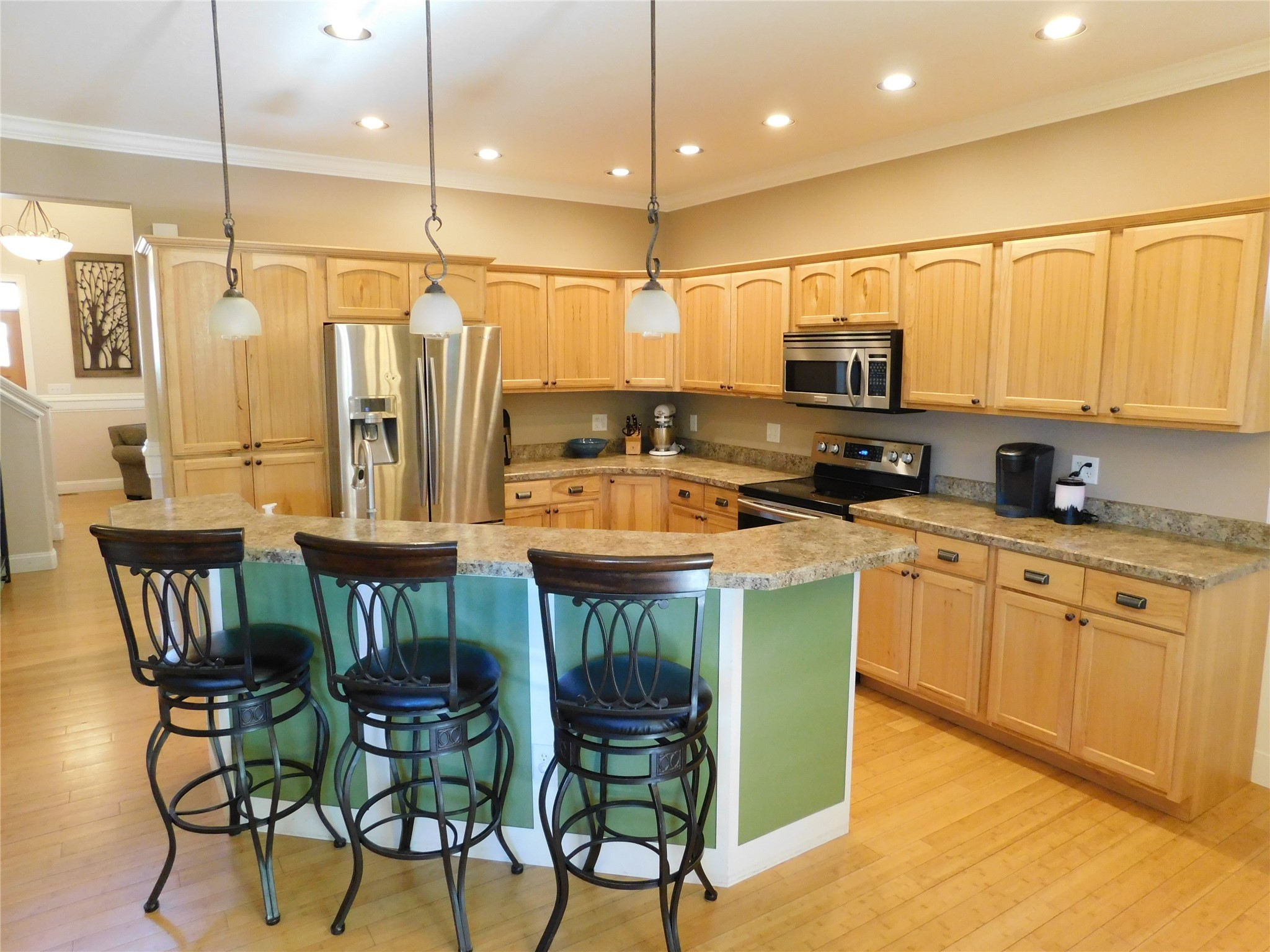 Missoula, Montana 59803, United States, 6 Bedrooms Bedrooms, ,4 BathroomsBathrooms,Residential,Pending,55805