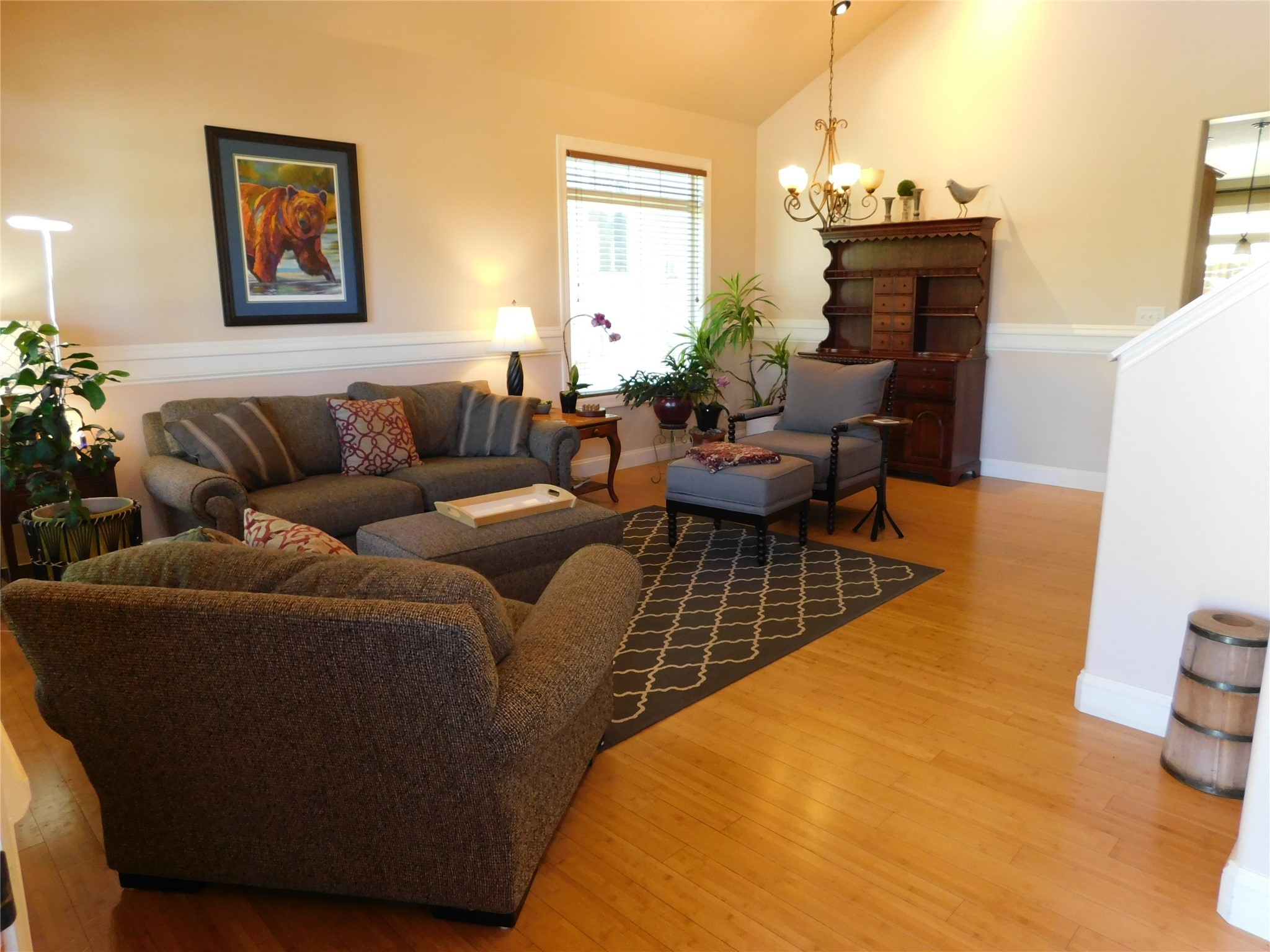 Missoula, Montana 59803, United States, 6 Bedrooms Bedrooms, ,4 BathroomsBathrooms,Residential,Pending,55805