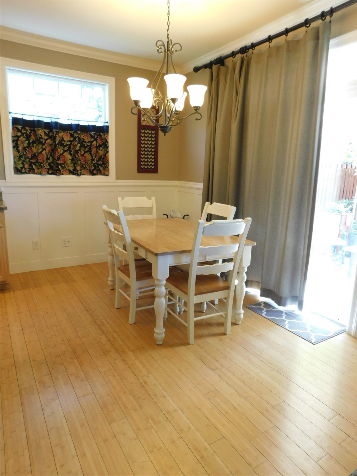 Missoula, Montana 59803, United States, 6 Bedrooms Bedrooms, ,4 BathroomsBathrooms,Residential,Pending,55805