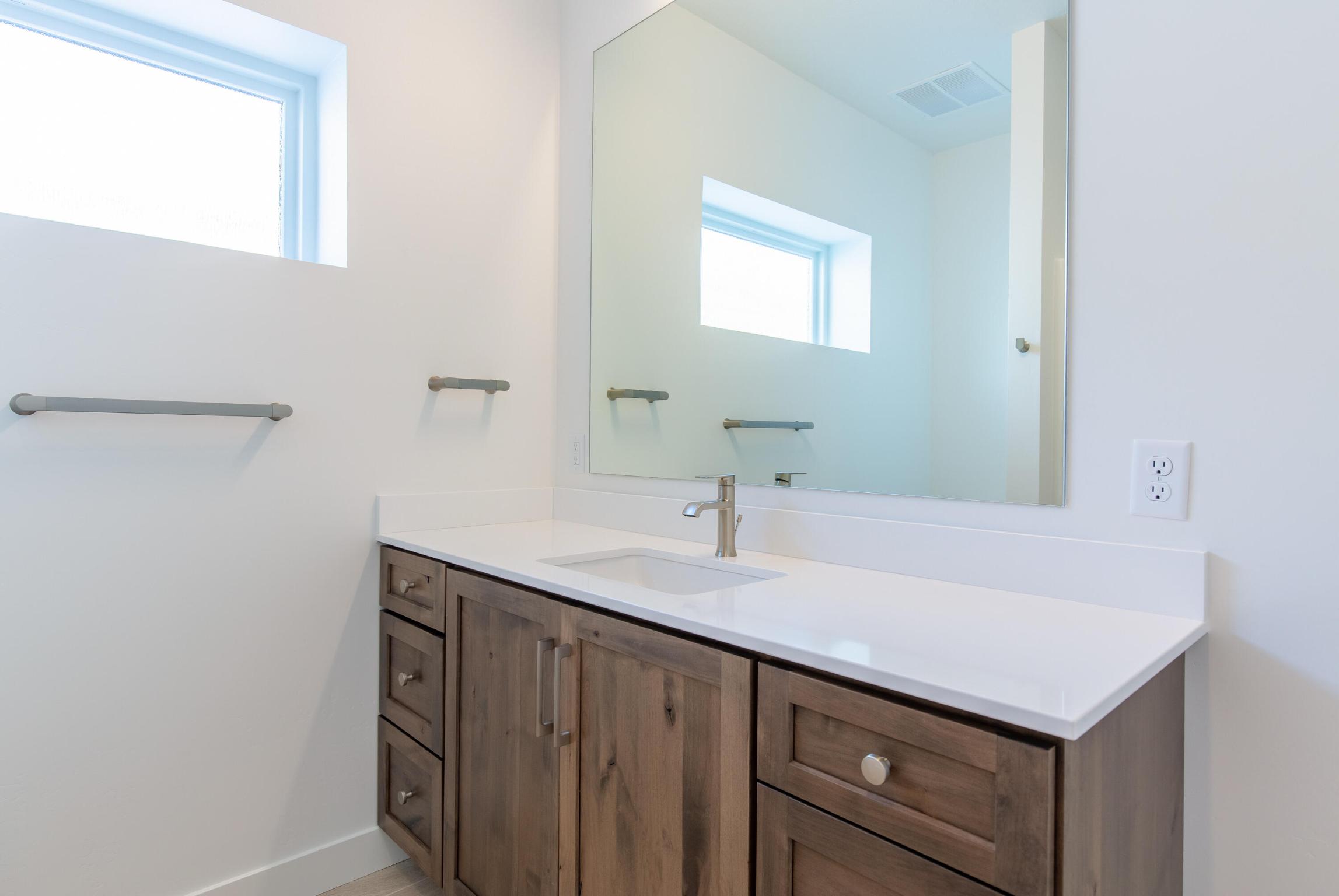 Missoula, Montana 59808, United States, 3 Bedrooms Bedrooms, ,3 BathroomsBathrooms,Residential,Pending,65831