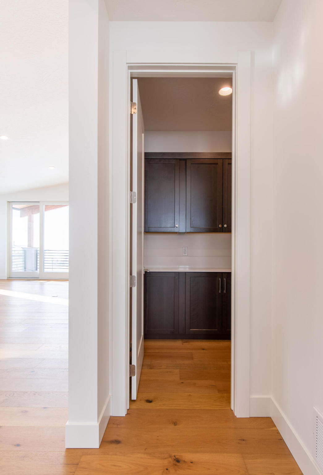 Missoula, Montana 59808, United States, 3 Bedrooms Bedrooms, ,3 BathroomsBathrooms,Residential,Pending,65831