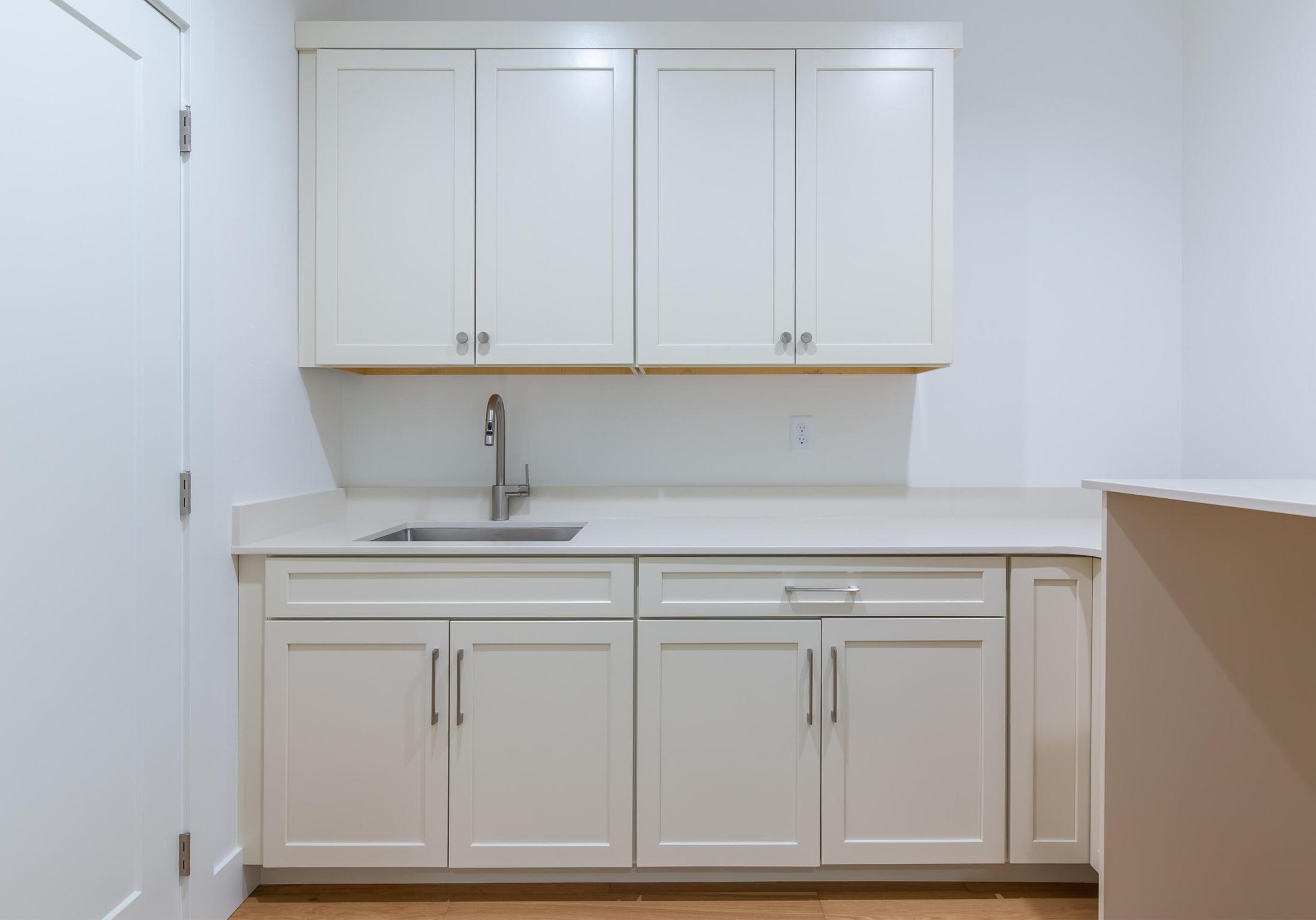 Missoula, Montana 59808, United States, 3 Bedrooms Bedrooms, ,3 BathroomsBathrooms,Residential,Pending,65831