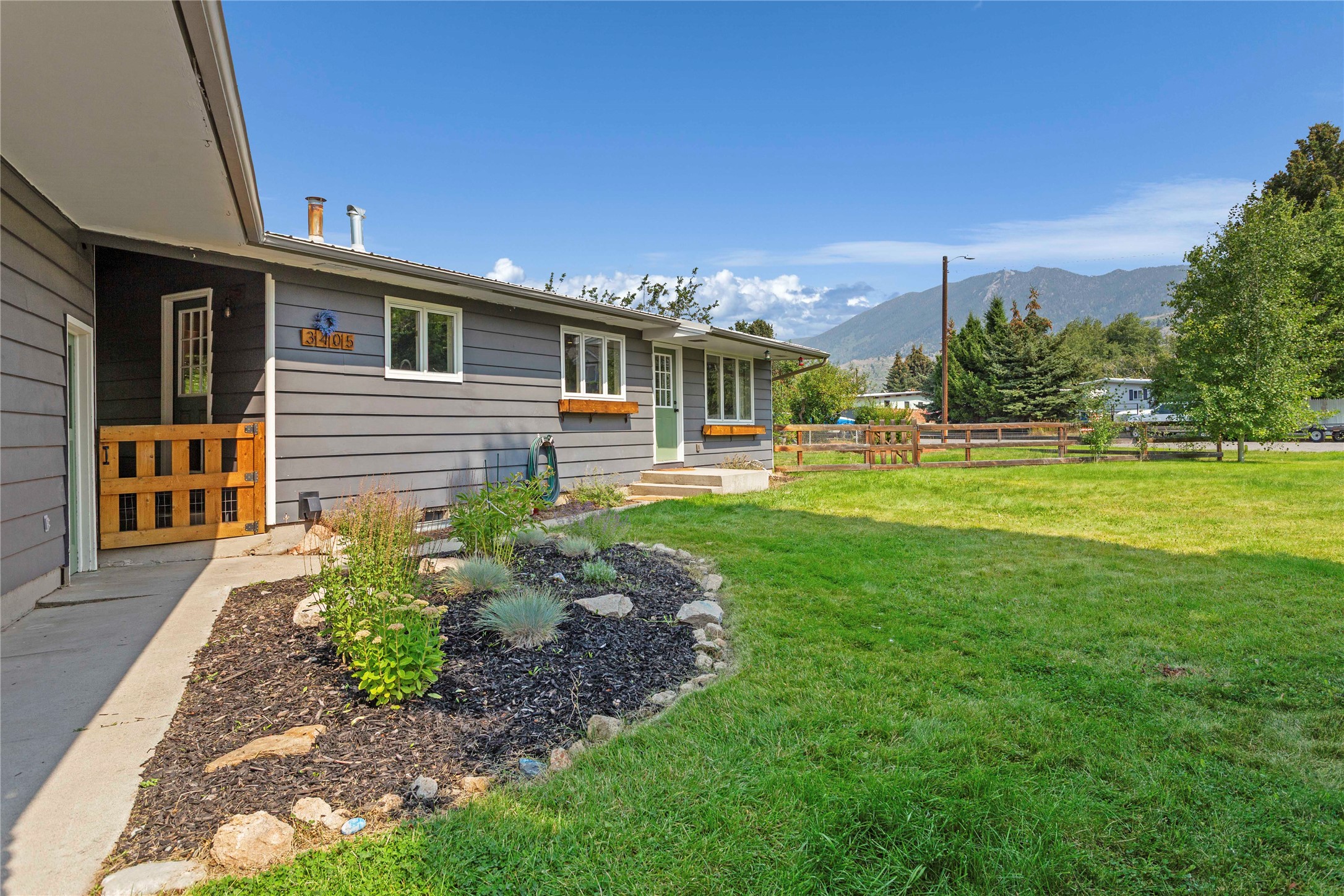 Butte, Montana 59701, United States, 4 Bedrooms Bedrooms, ,2 BathroomsBathrooms,Residential,Active,205822