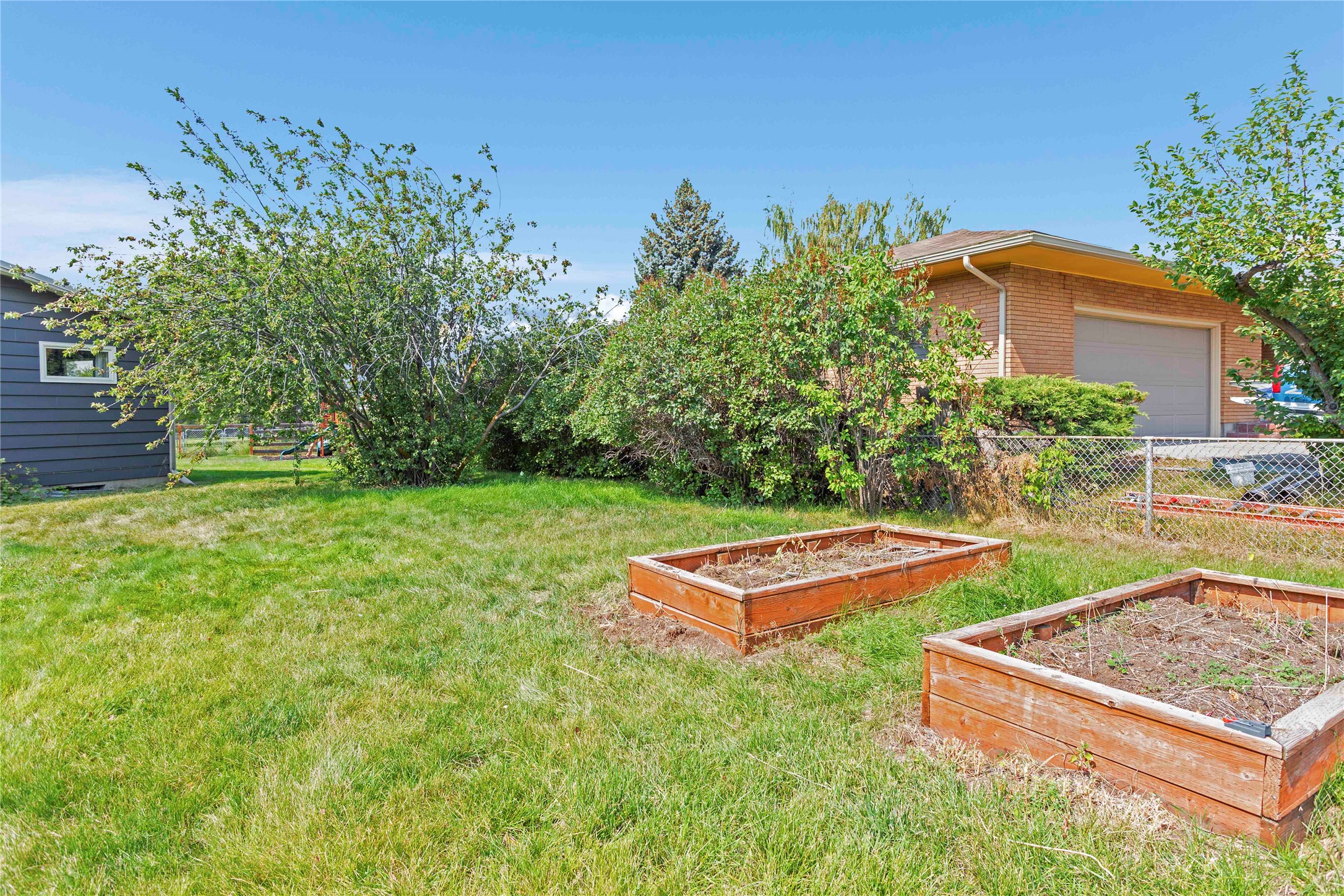 Butte, Montana 59701, United States, 4 Bedrooms Bedrooms, ,2 BathroomsBathrooms,Residential,Active,205822