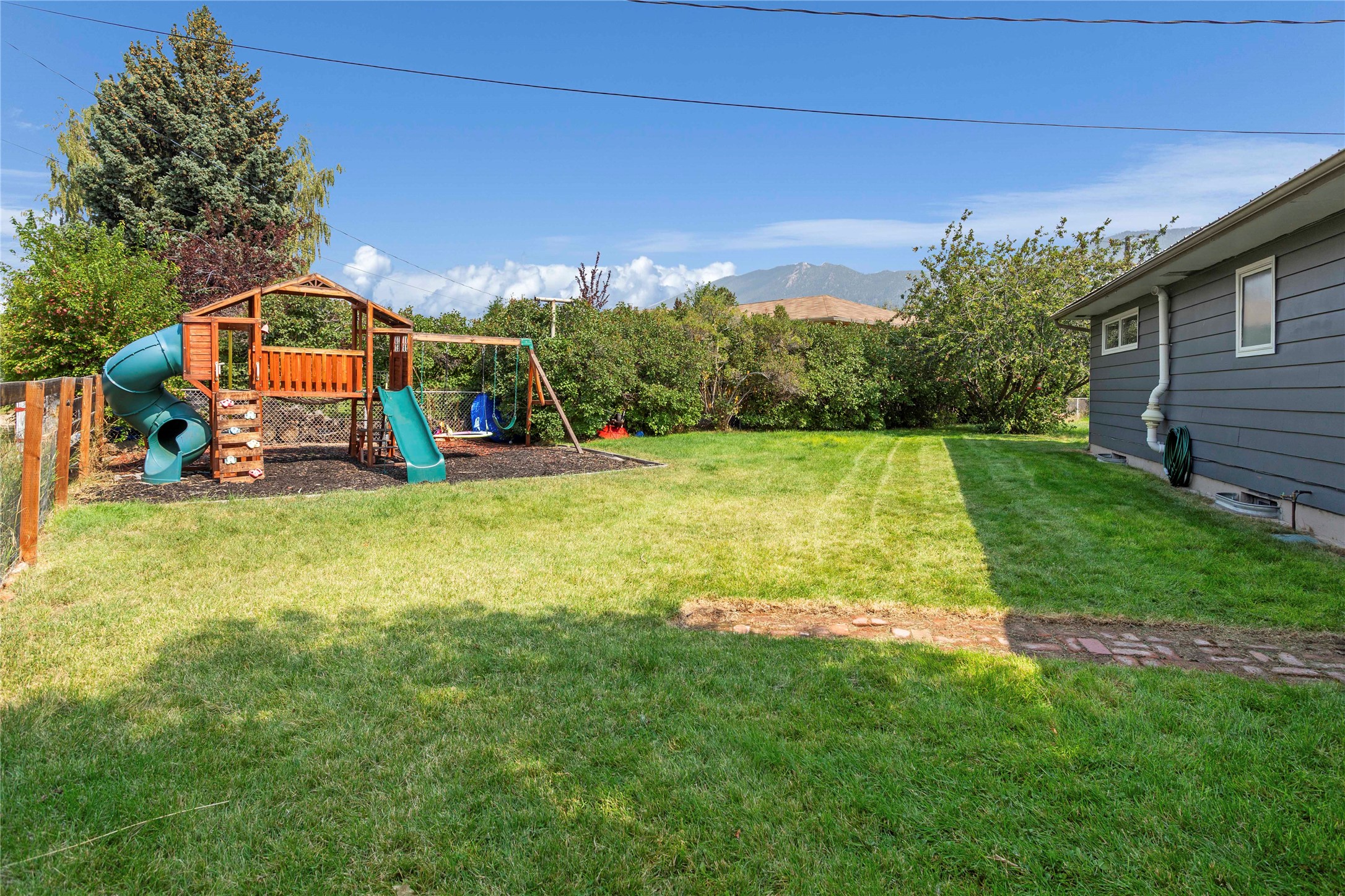 Butte, Montana 59701, United States, 4 Bedrooms Bedrooms, ,2 BathroomsBathrooms,Residential,Active,205822