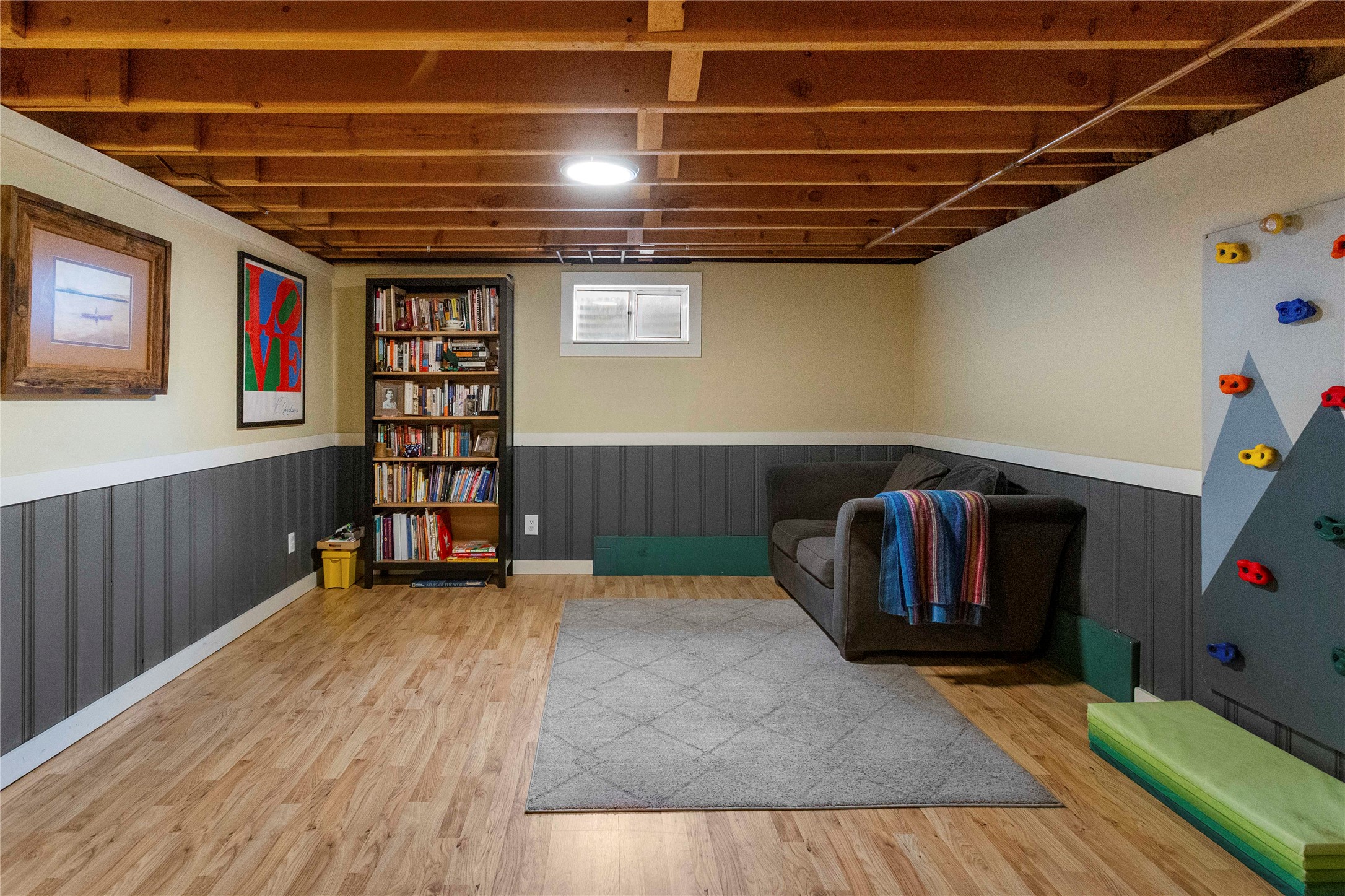 Butte, Montana 59701, United States, 4 Bedrooms Bedrooms, ,2 BathroomsBathrooms,Residential,Active,205822