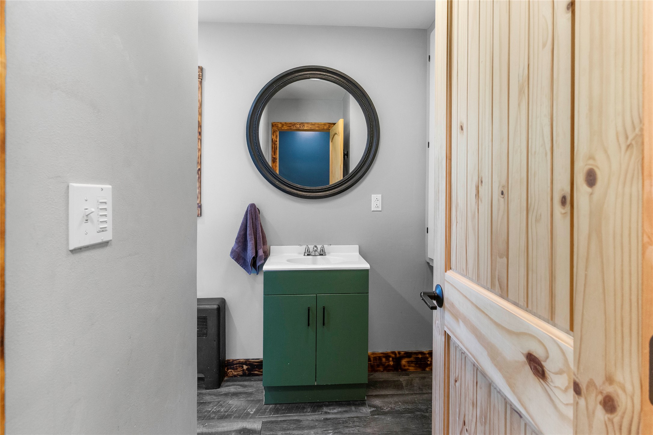 Butte, Montana 59701, United States, 4 Bedrooms Bedrooms, ,2 BathroomsBathrooms,Residential,Active,205822