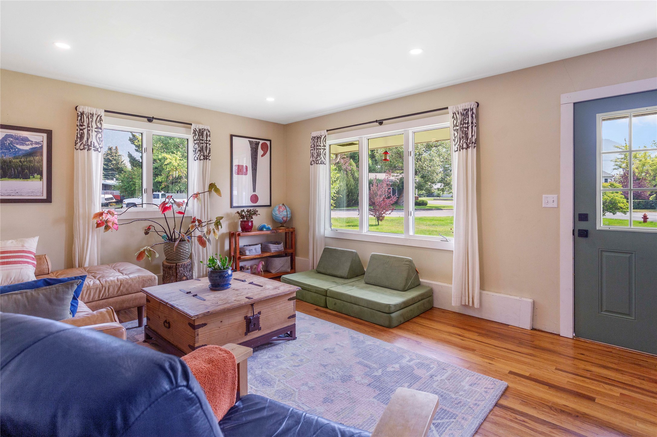 Butte, Montana 59701, United States, 4 Bedrooms Bedrooms, ,2 BathroomsBathrooms,Residential,Active,205822