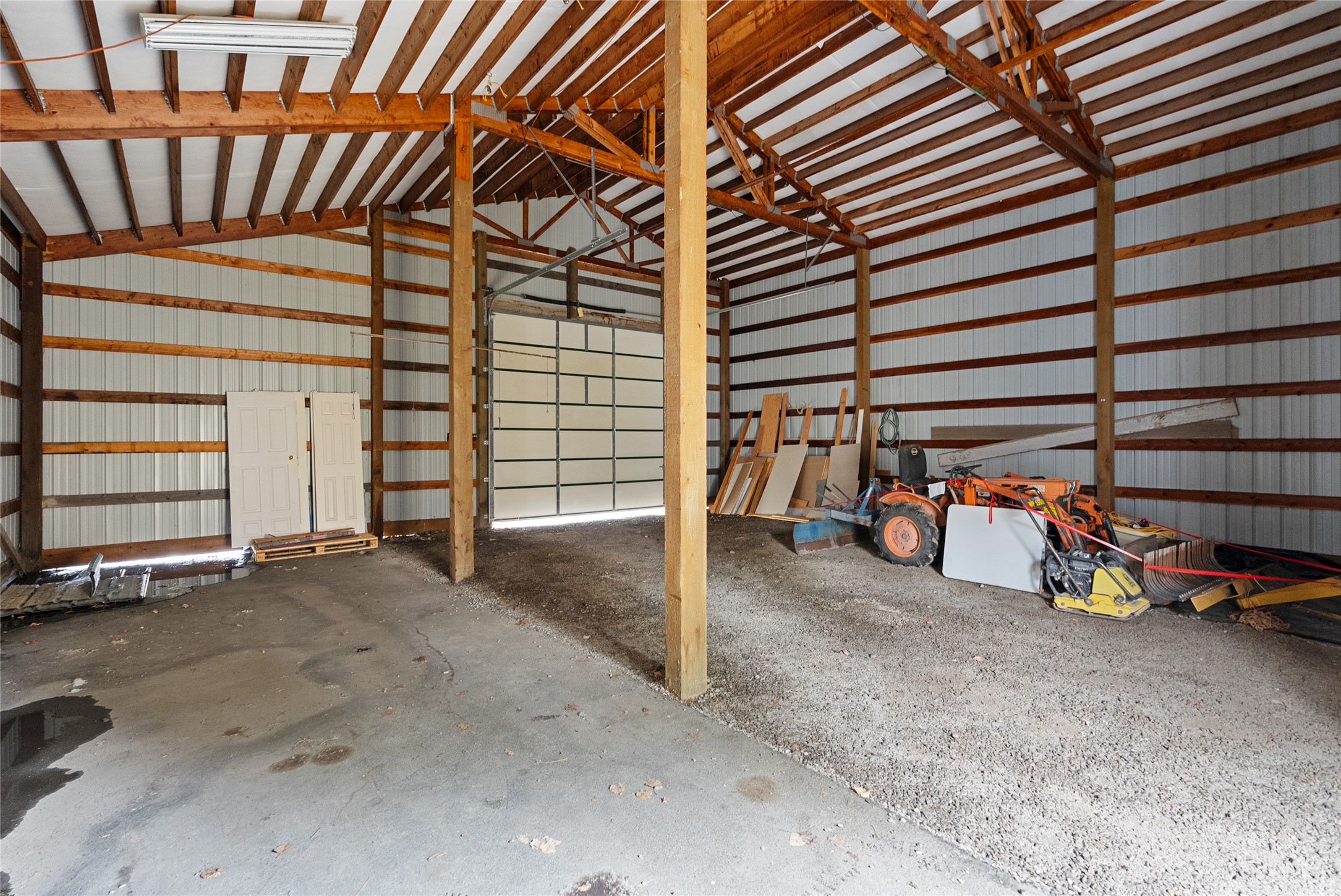 Bigfork, Montana 59911, United States, 4 Bedrooms Bedrooms, ,2 BathroomsBathrooms,Residential,Active,44173