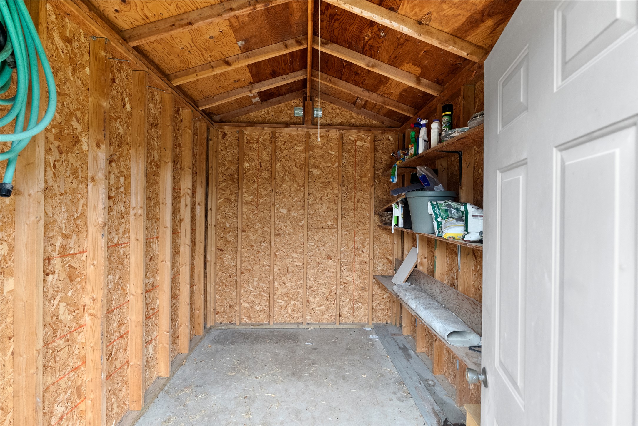 Bigfork, Montana 59911, United States, 4 Bedrooms Bedrooms, ,2 BathroomsBathrooms,Residential,Active,44173