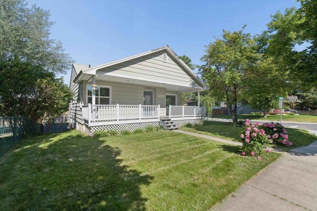 Photo of 604 Columbia Avenue, Whitefish, MT 59937 (MLS # 30072184)
