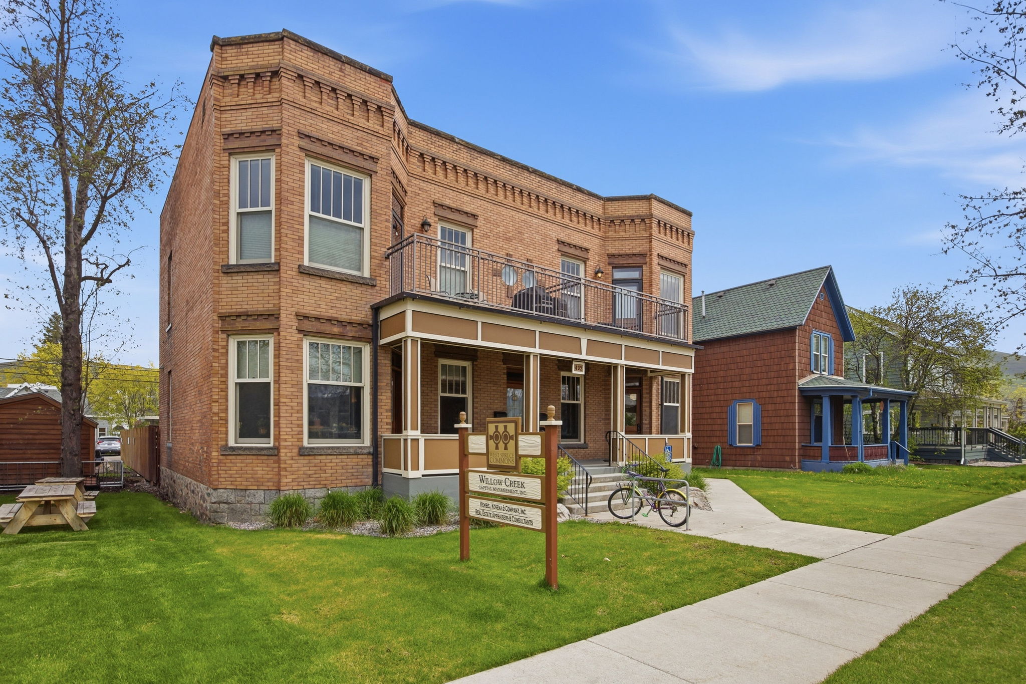 432 W Spruce Street 201