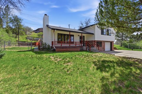 Photo of 108 Sharon Drive, Great Falls, MT 59405 (MLS # 30070001)