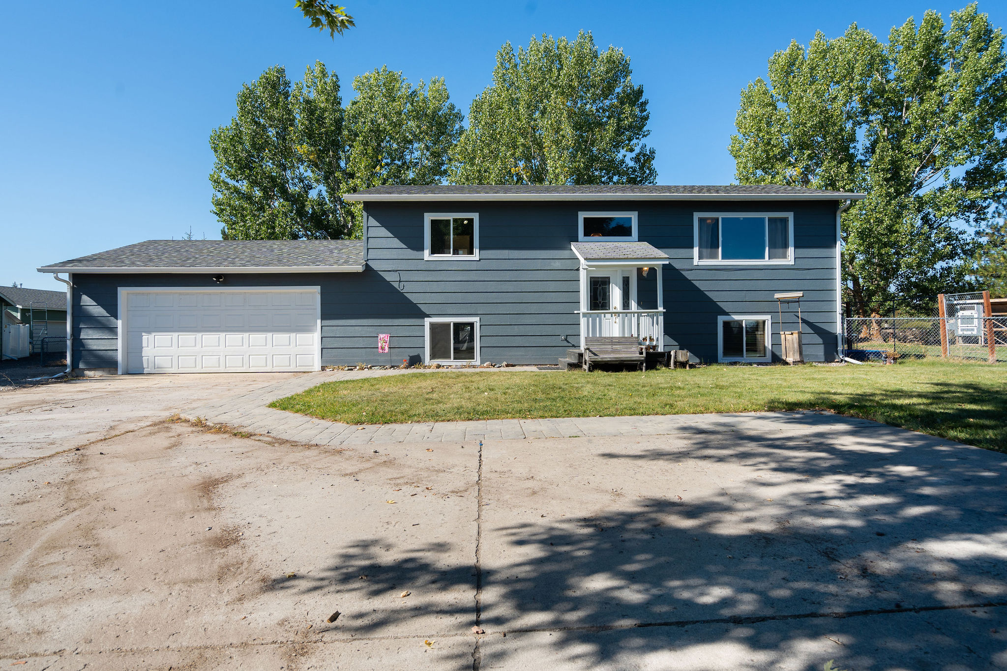 672 Shadow Lane