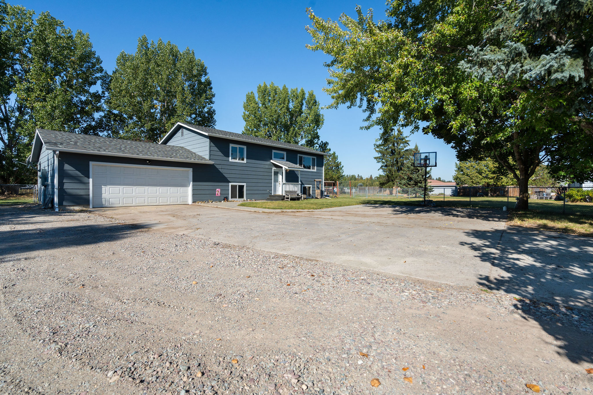 672 Shadow Lane