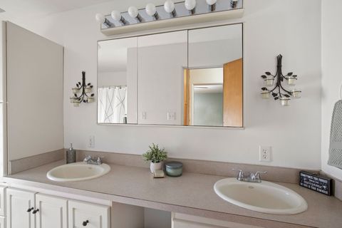 Tiny photo for 330 O'Haire Boulevard, Shelby, MT 59474 (MLS # 30069523)
