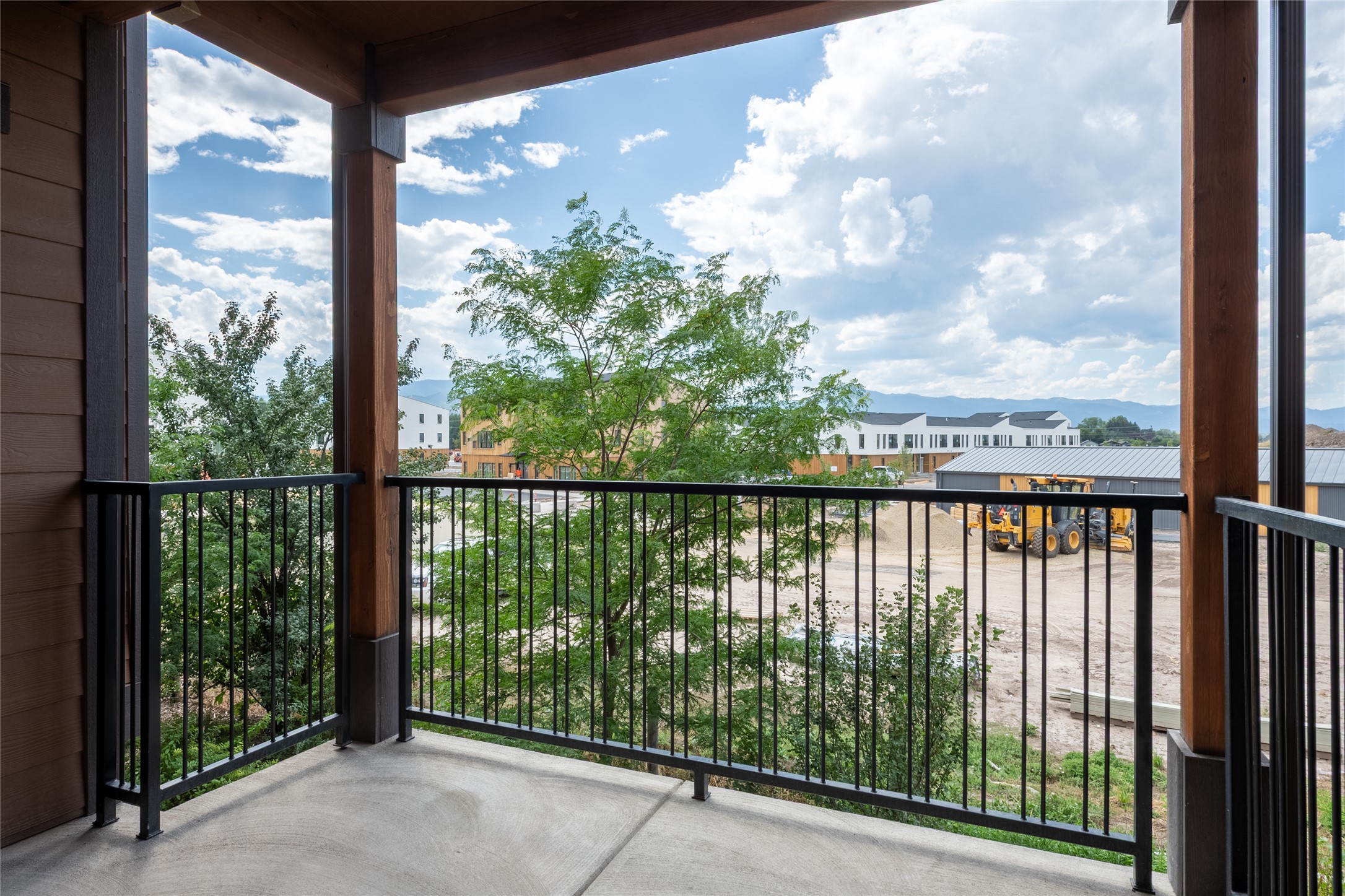 4100 Mullan Road 808