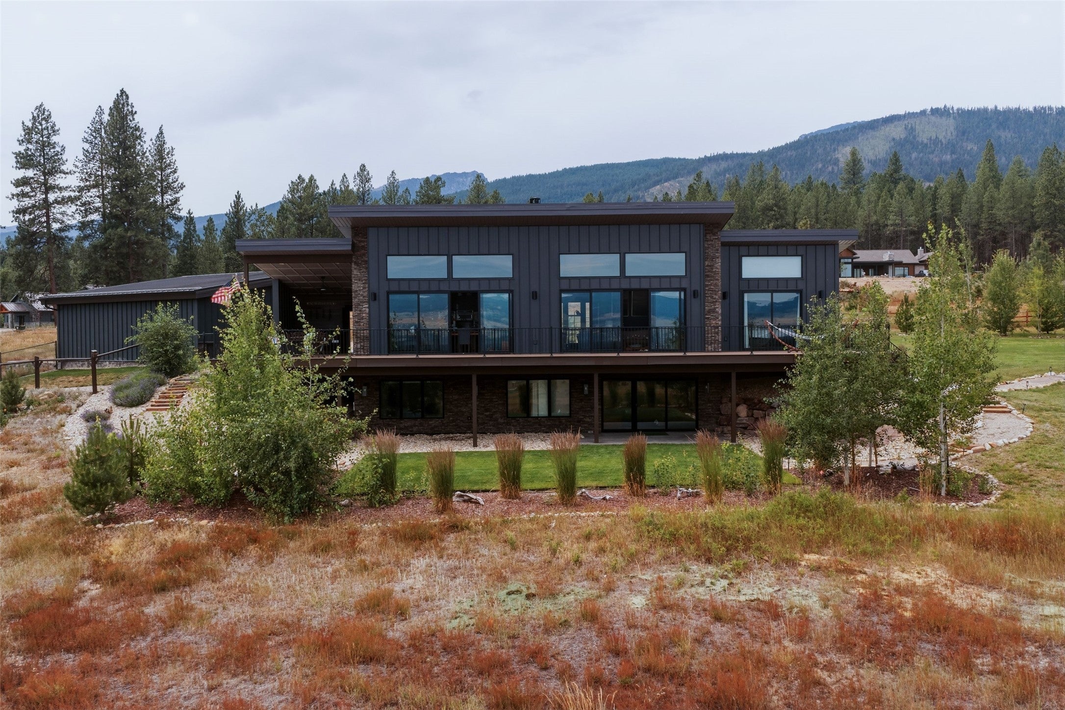 5144 Equestrian Place