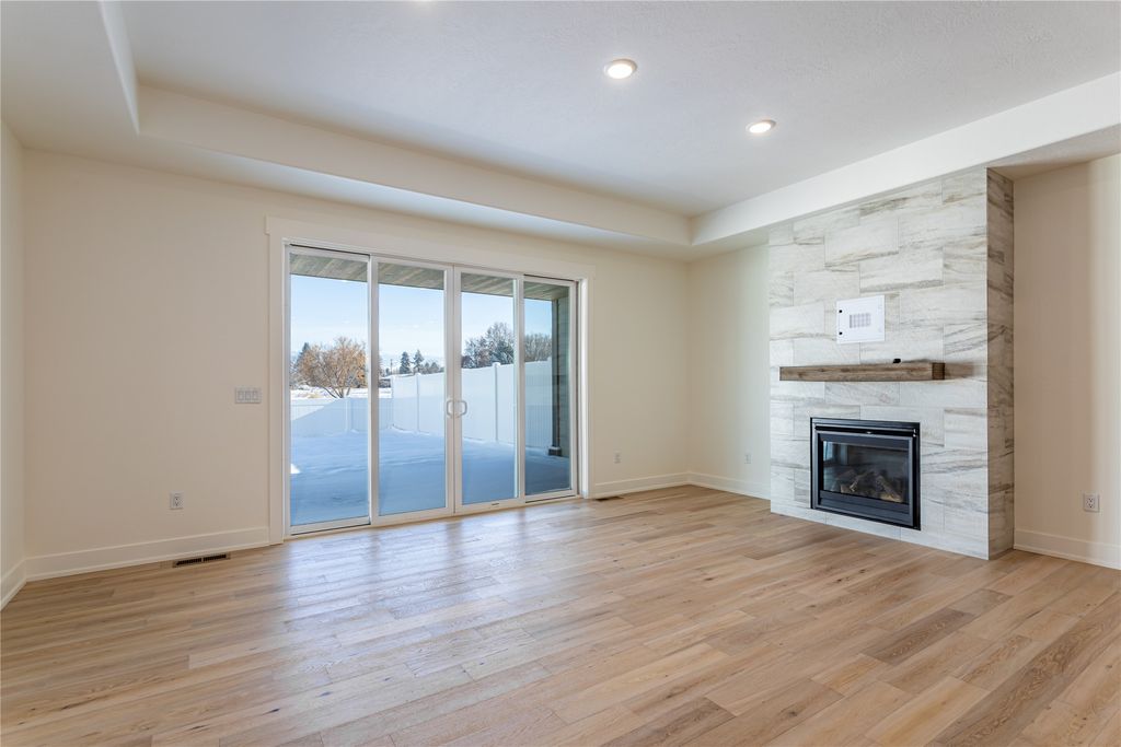 Photo of 817 Van Allen Way, Hamilton, MT 59840 (MLS # 30065372)