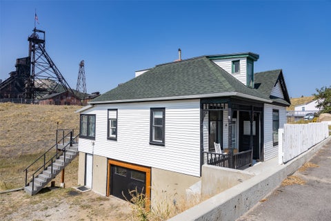 Photo of 527 Edison Street, Butte, MT 59701 (MLS # 30073477)