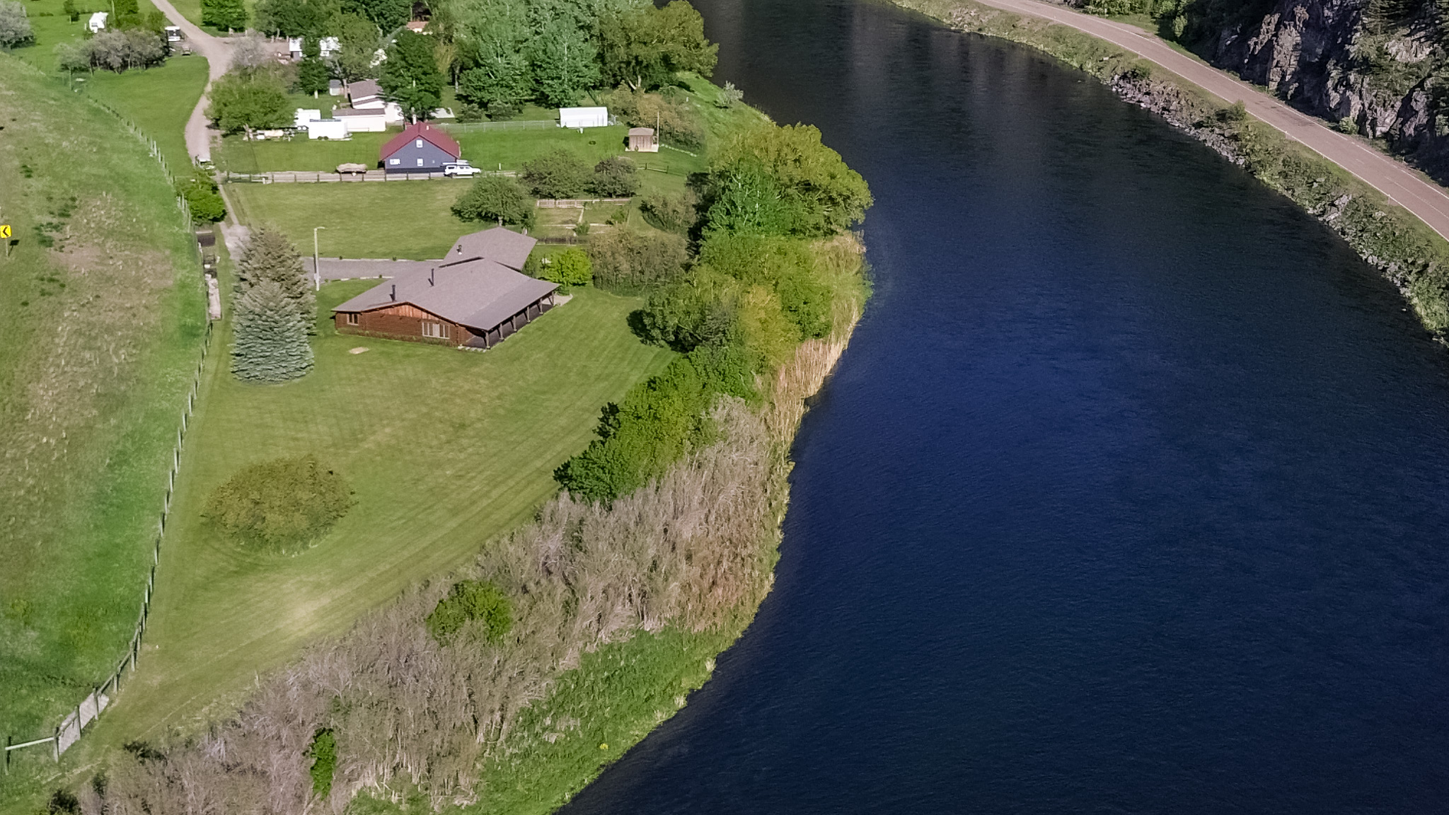 68 River Drive