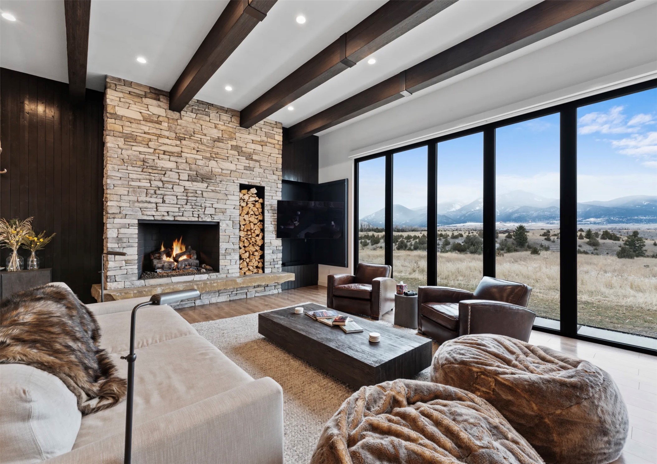 31 Majestic Ridge Trail