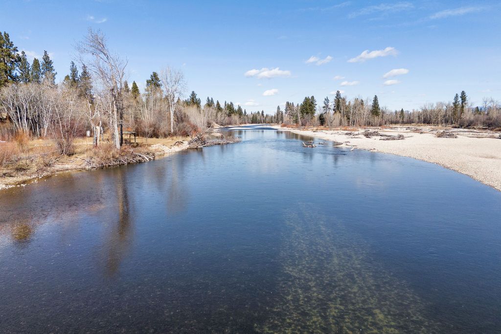 Photo of 1800 US Highway 93 N, Victor, MT 59875 (MLS # 30063976)