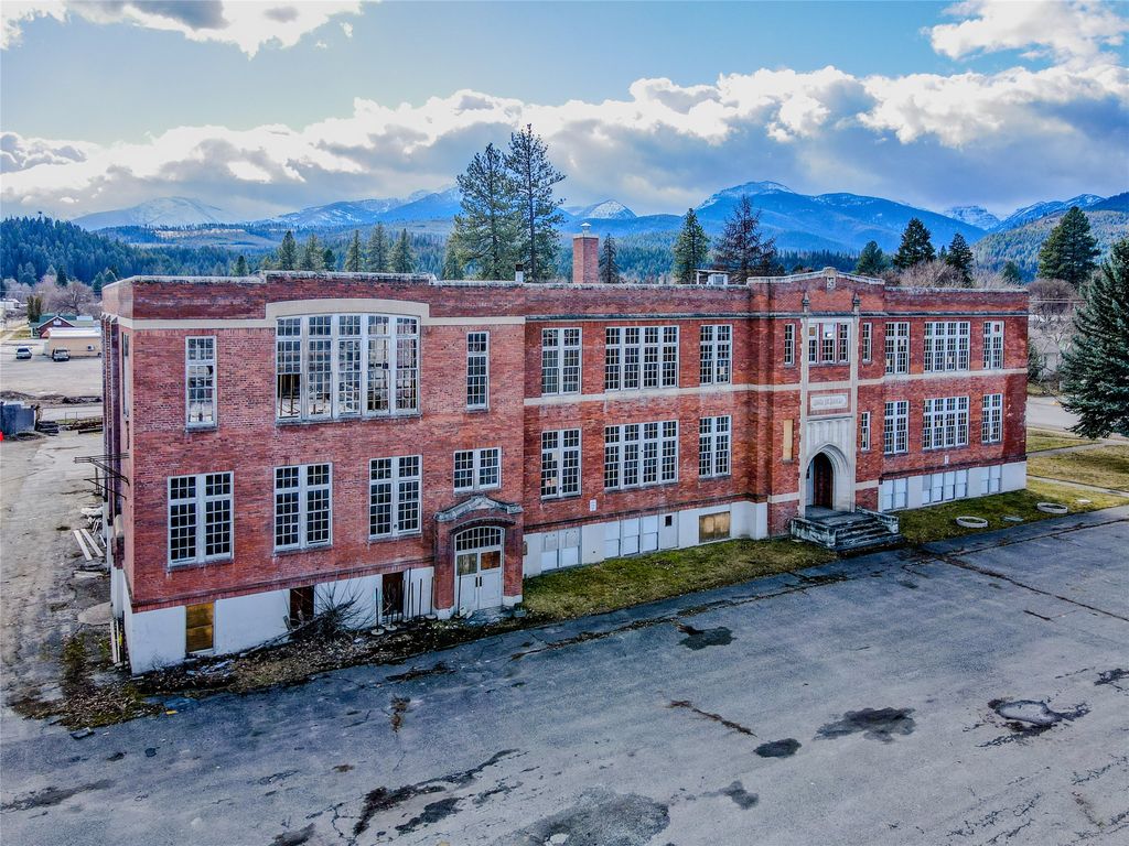 Photo of 101 E Lincoln Boulevard, Libby, MT 59923 (MLS # 30066390)