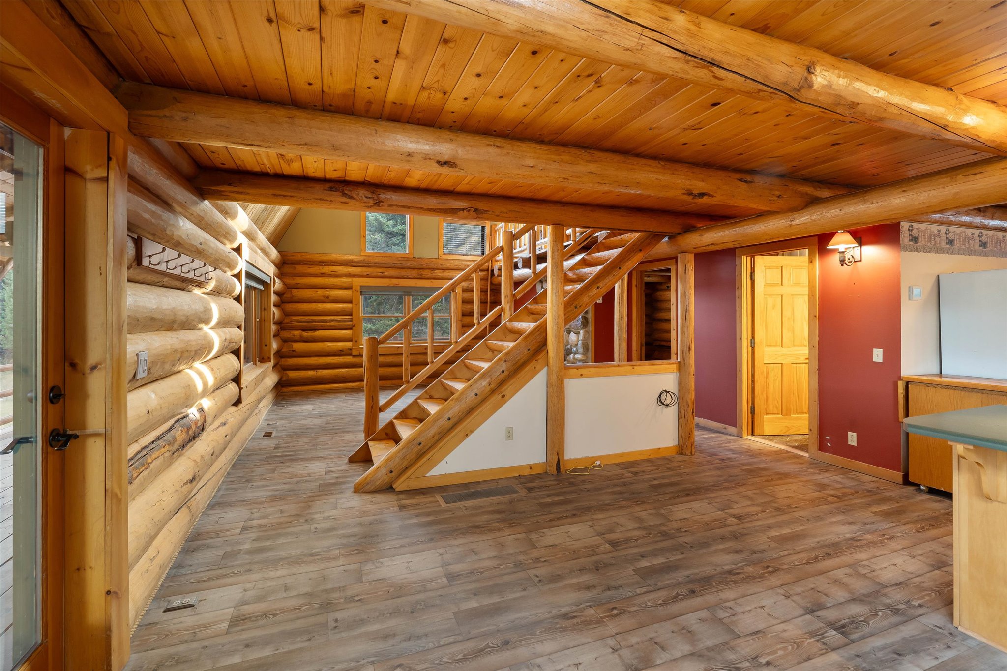 Rexford, Montana 59930, United States, 3 Bedrooms Bedrooms, ,2 BathroomsBathrooms,Residential,Active,240704