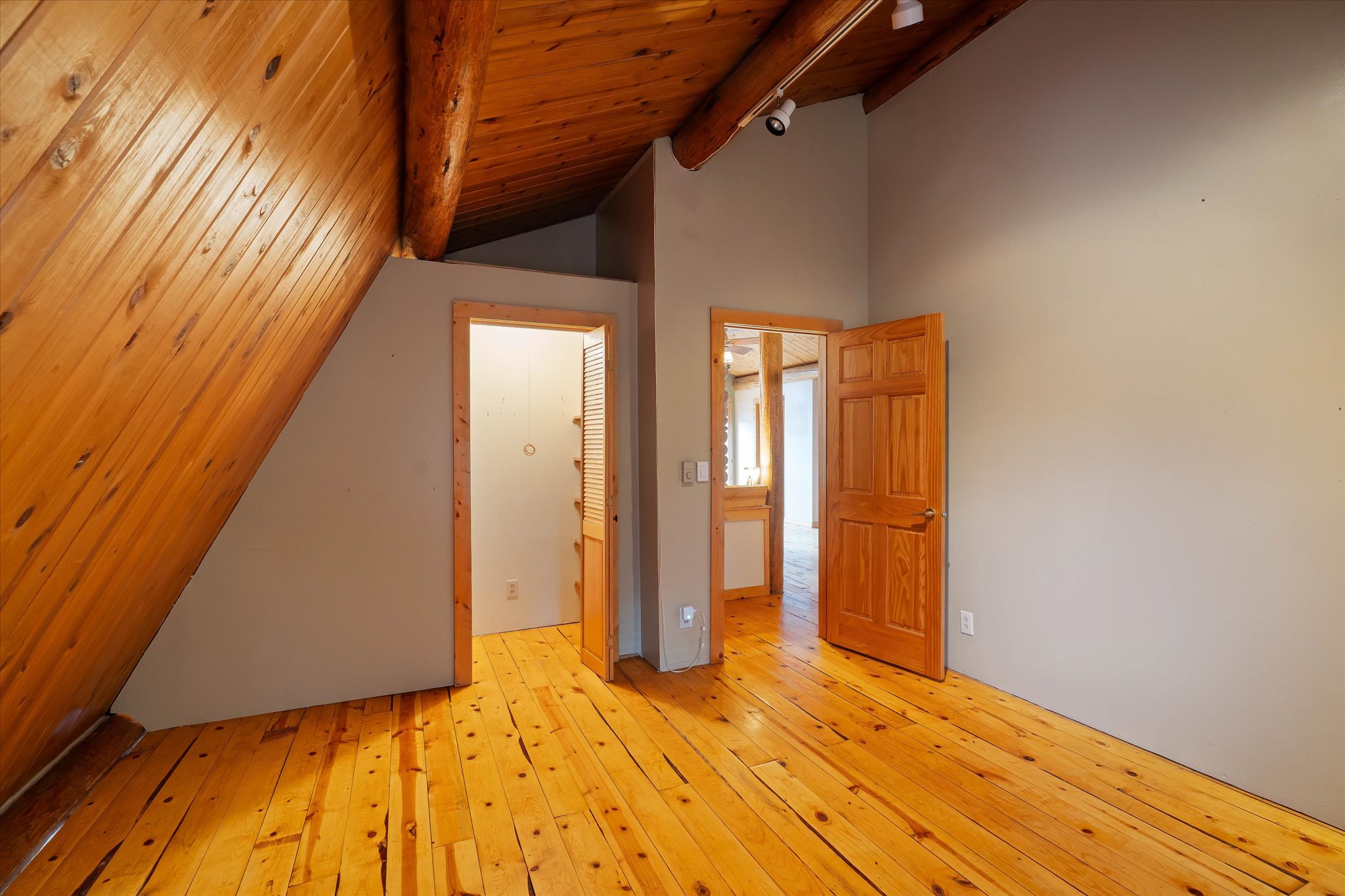 Rexford, Montana 59930, United States, 3 Bedrooms Bedrooms, ,2 BathroomsBathrooms,Residential,Active,240704