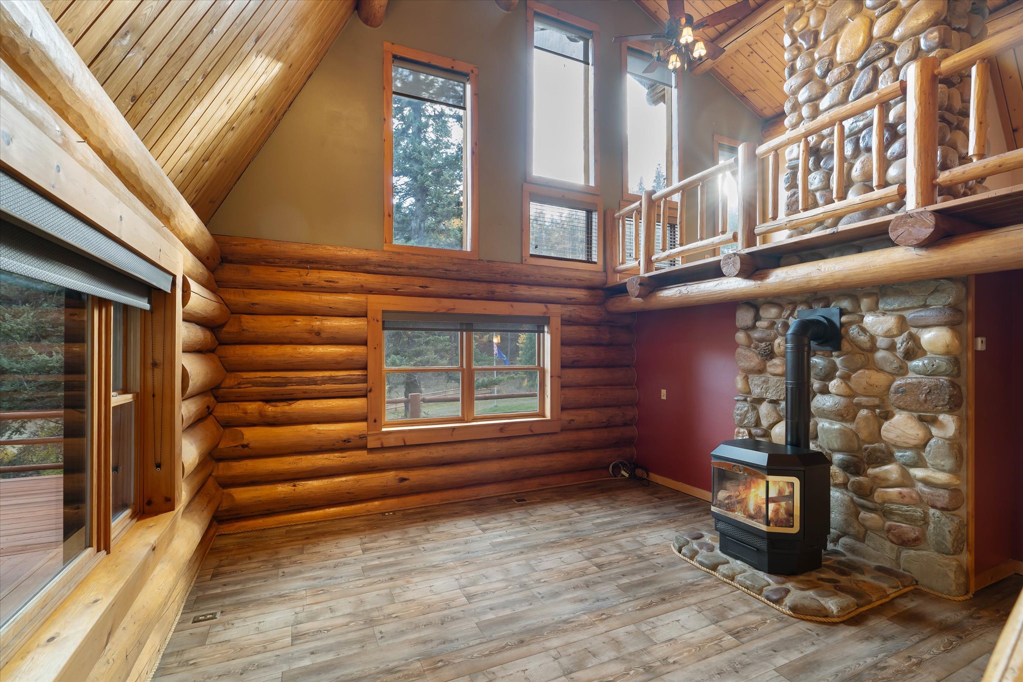 Rexford, Montana 59930, United States, 3 Bedrooms Bedrooms, ,2 BathroomsBathrooms,Residential,Active,240704