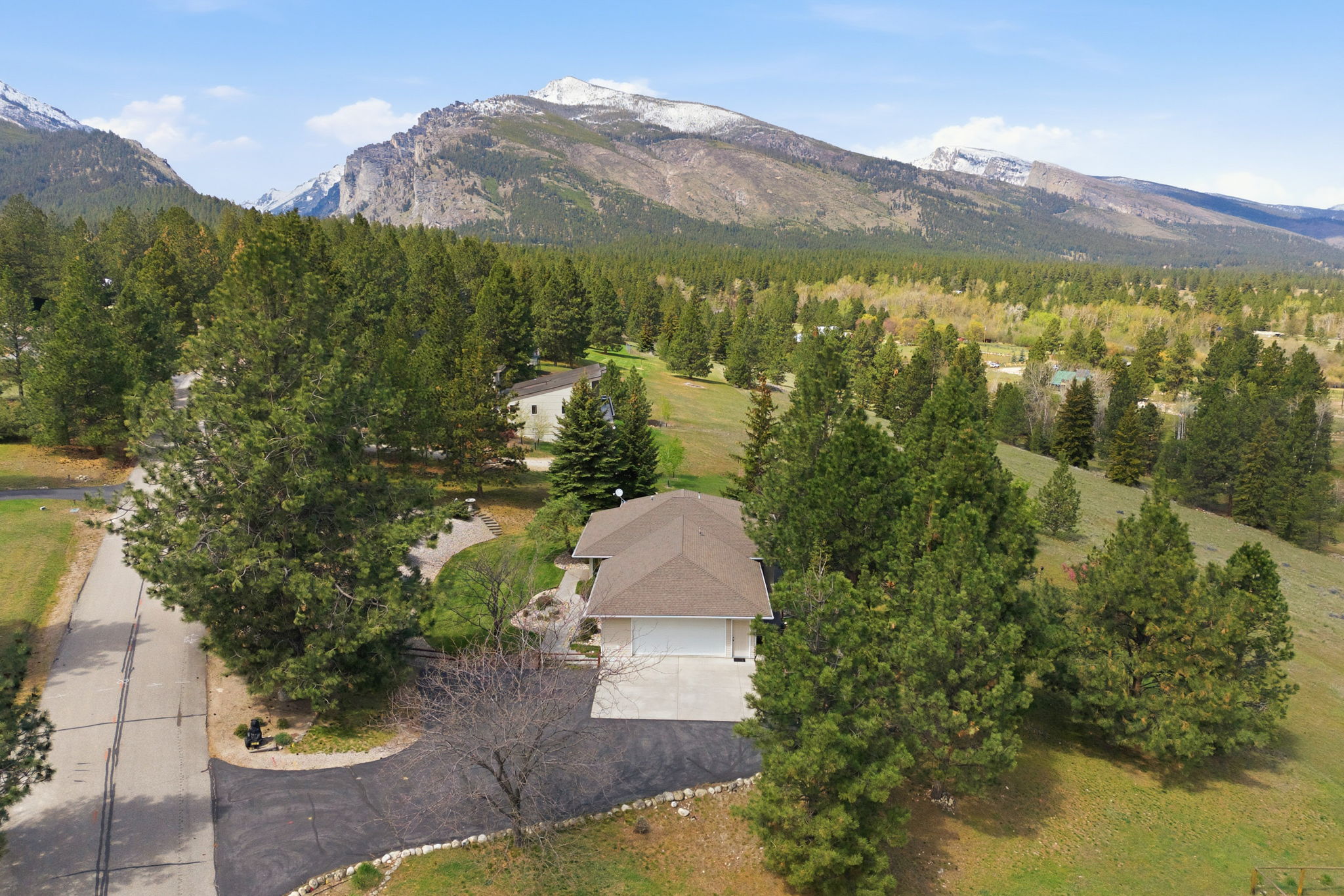 328 Westhills Way