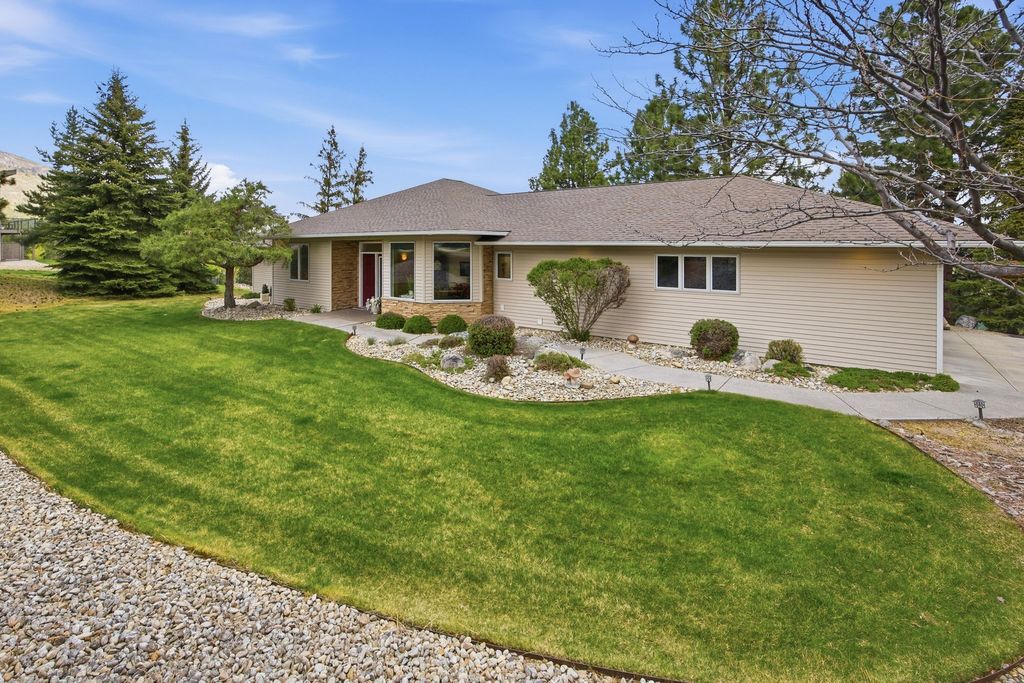 Photo of 328 Westhills Way, Hamilton, MT 59840 (MLS # 30069615)