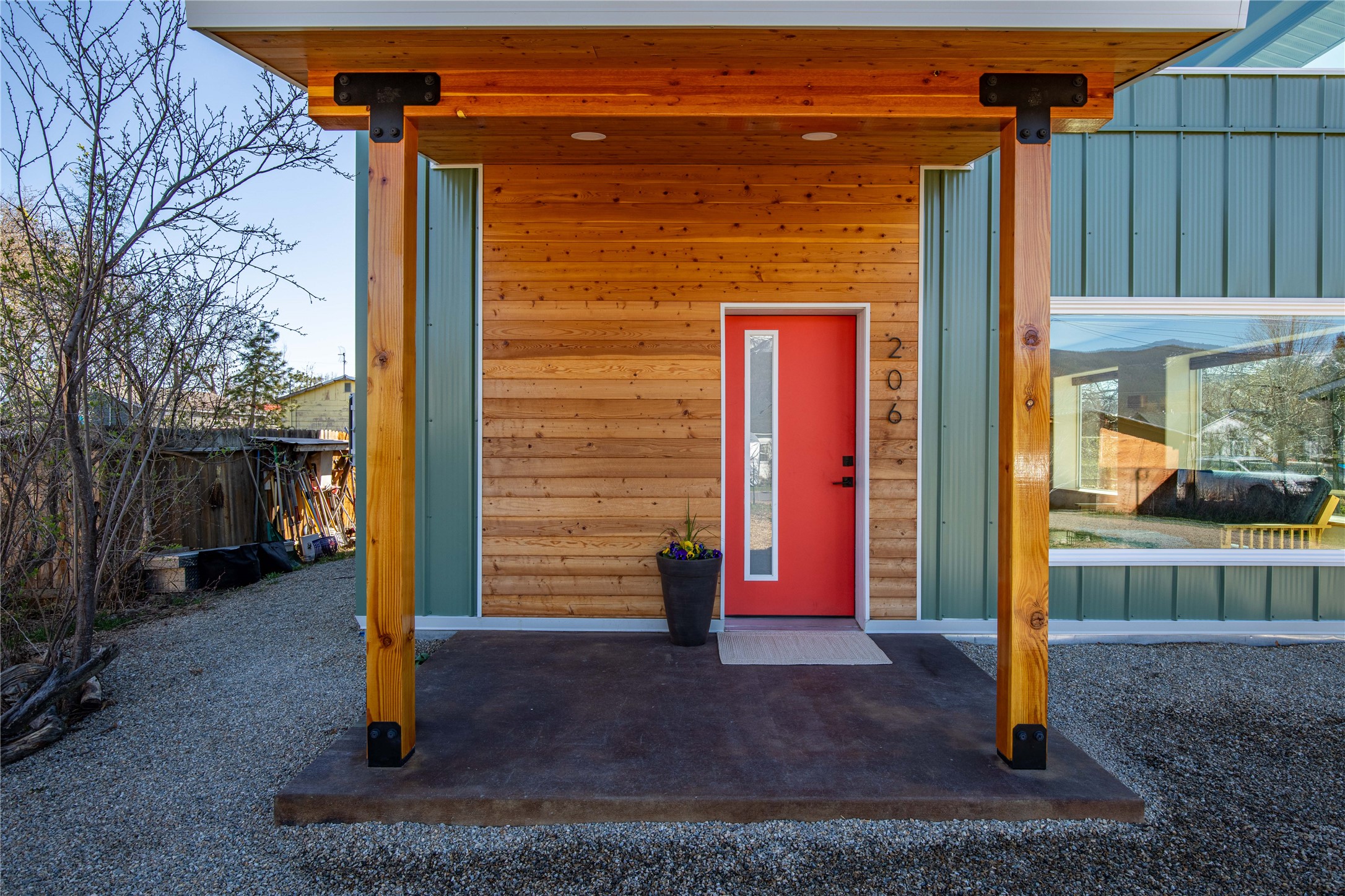 204 and 206 Mission Street